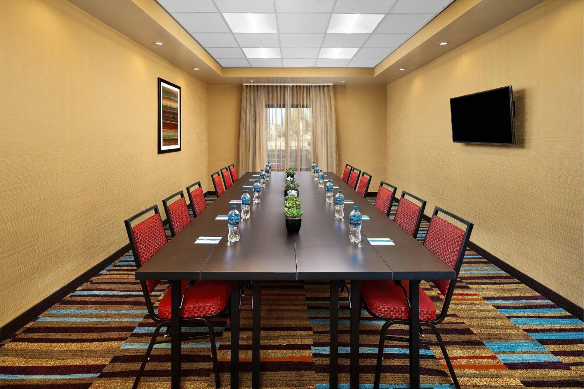 Fairfield Inn & Suites By Marriott Fresno Yosemite International Airport Luaran gambar